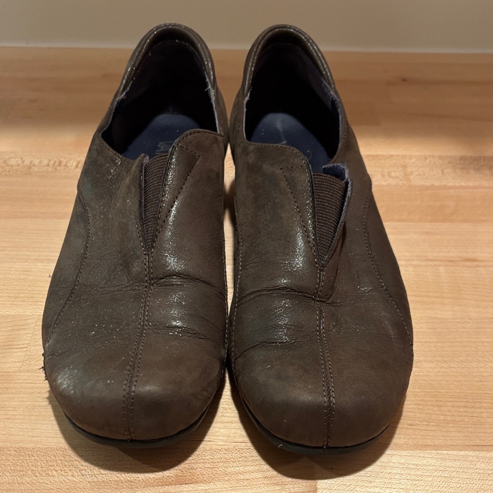 Van Eli Olive Green Loafers
